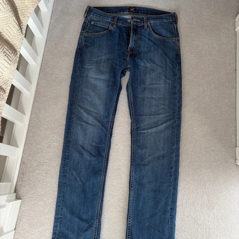Lee Men's Straight Jeans in Dark Blue Denim
